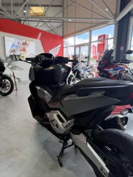 NSS FORZA 750
