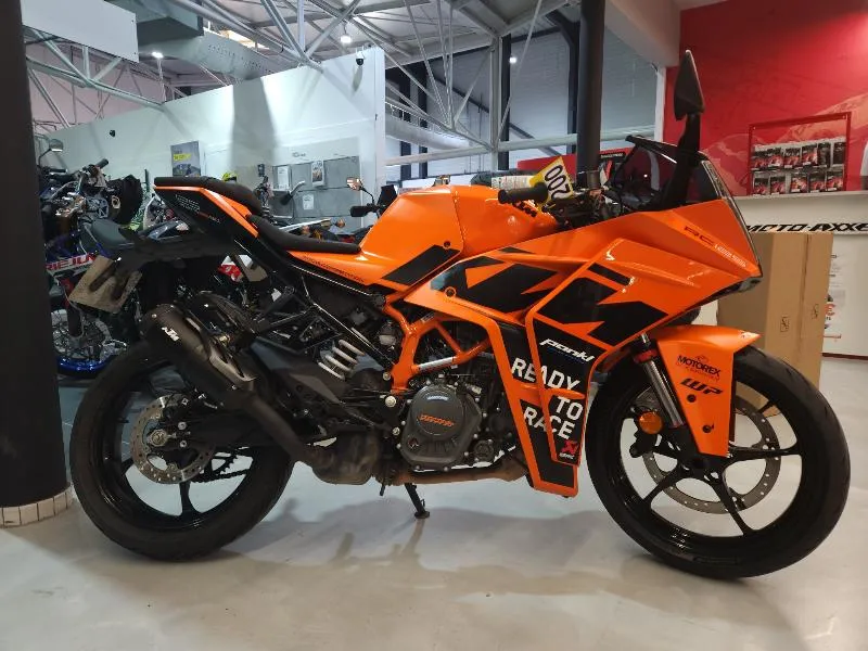 RC 125
