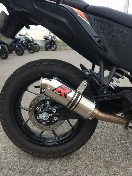 390 ADVENTURE