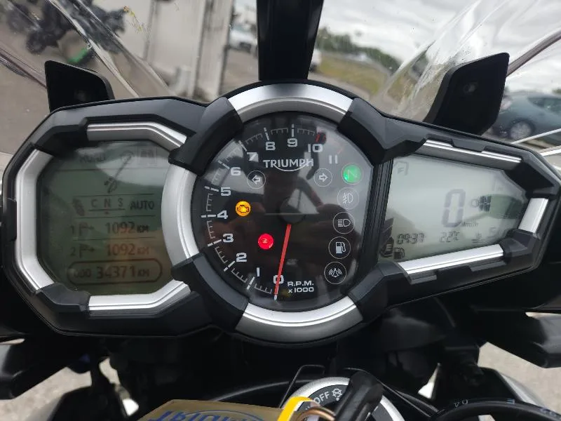 TIGER 1200 EXPLORER XCA 