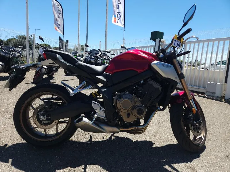 CB 650 R