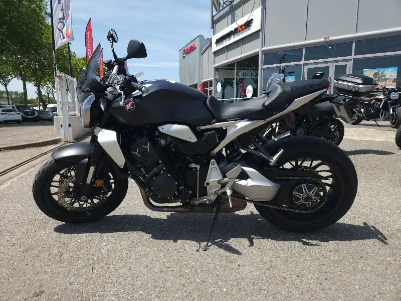 CB 1000 R