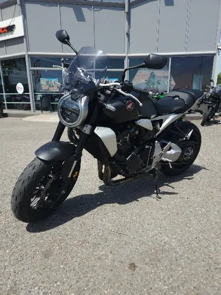 CB 1000 R
