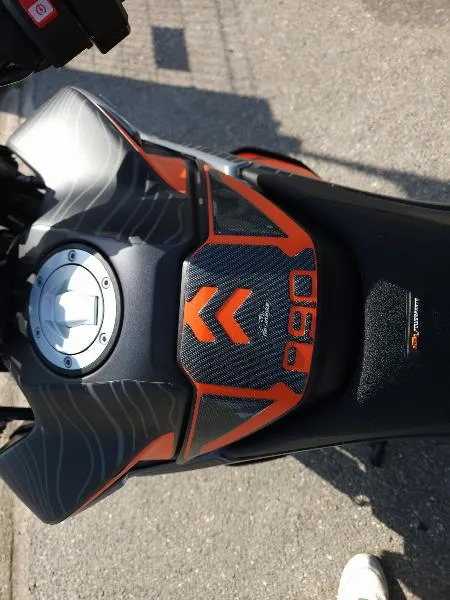 890 ADVENTURE