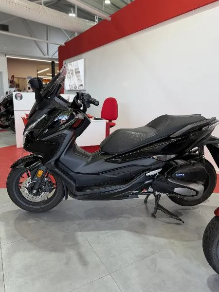 NSS FORZA 125