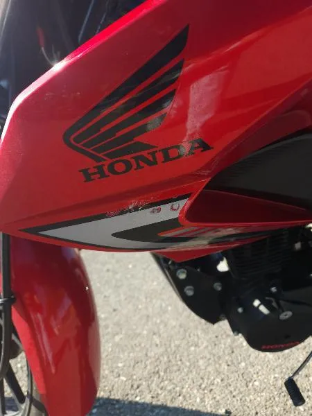 CB 125 F
