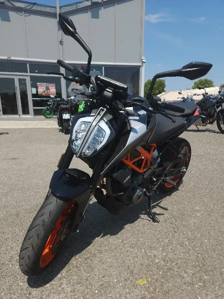 390 DUKE ABS