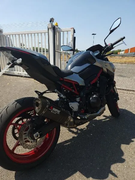 Z 900
