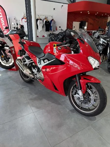 VFR 800 F