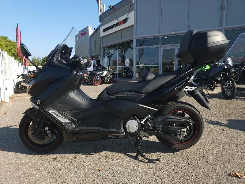 XP TMAX 530