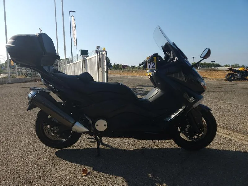 XP TMAX 530