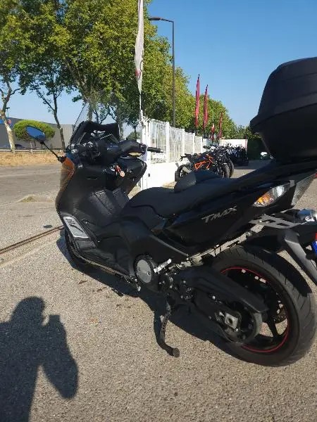 XP TMAX 530