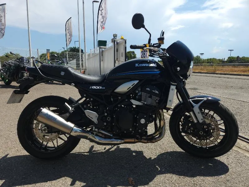 Z 900