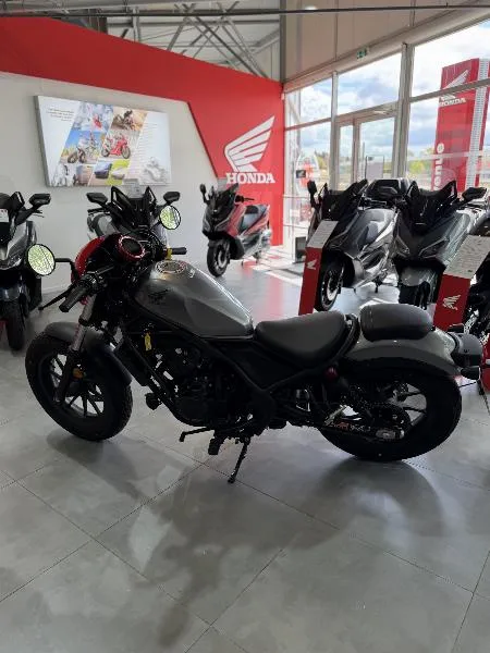 CMX 500 REBEL