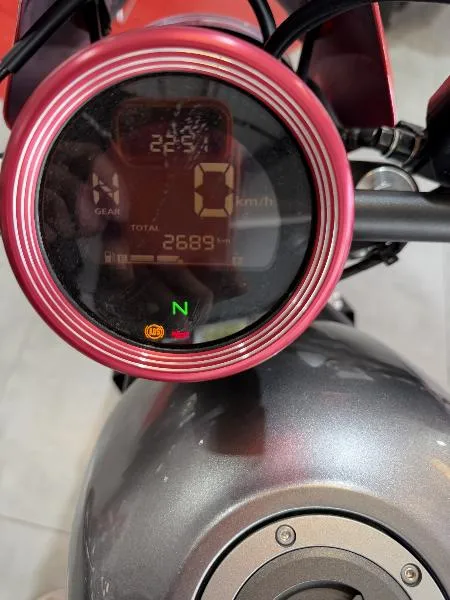 CMX 500 REBEL