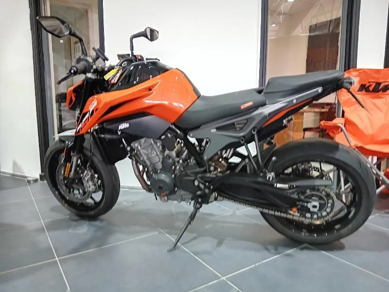 790 DUKE L