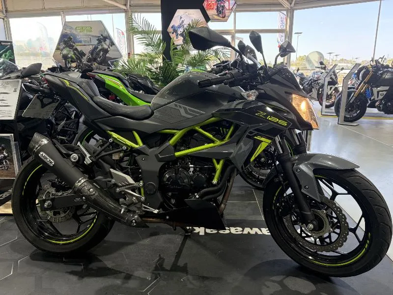 Z125