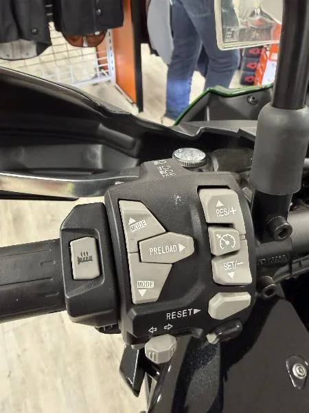 VERSYS 1000 SE GRAND TOURER