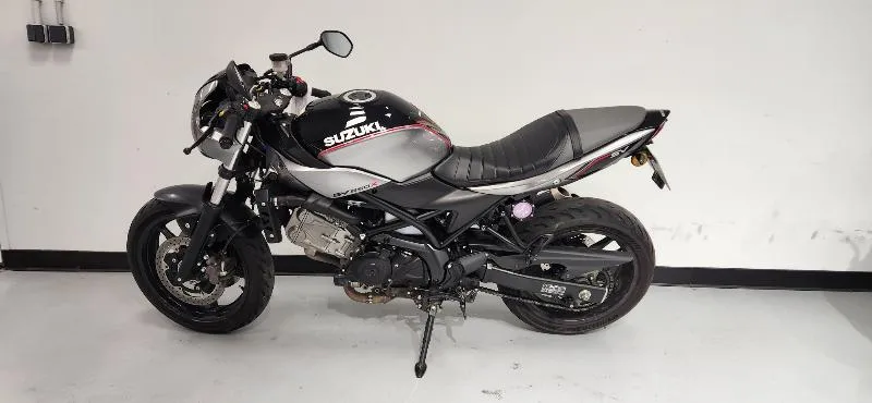 SV 650 X