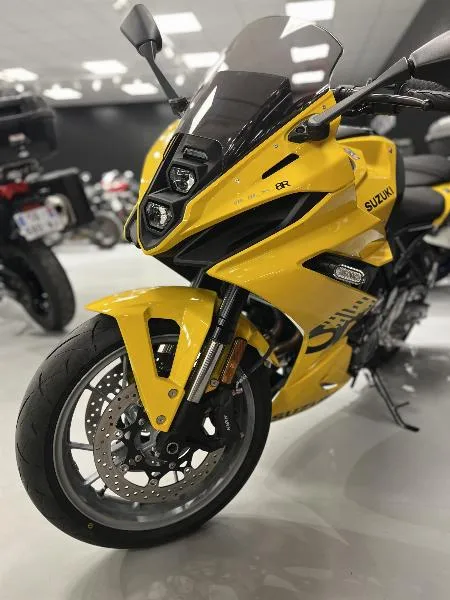 GSX8R