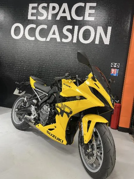 GSX8R