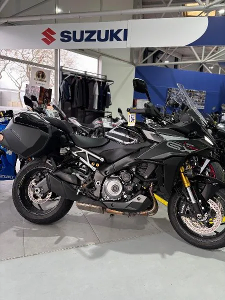 GSXS 1000 GX