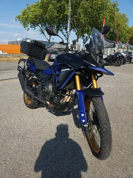 DL VSTROM 800DE