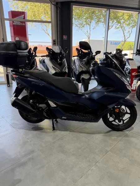 PCX 125