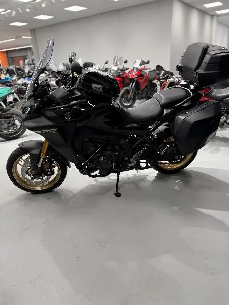 TRACER 9 GT