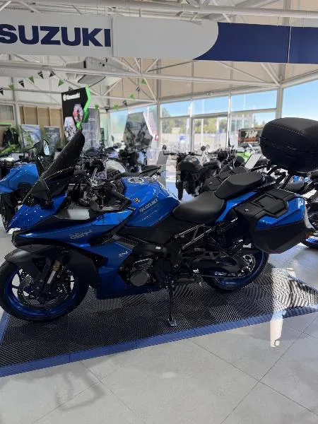 GSXS 1000 GT