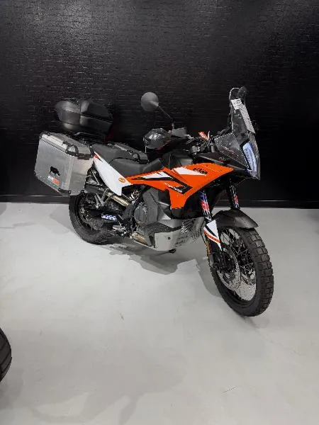 890 ADVENTURE