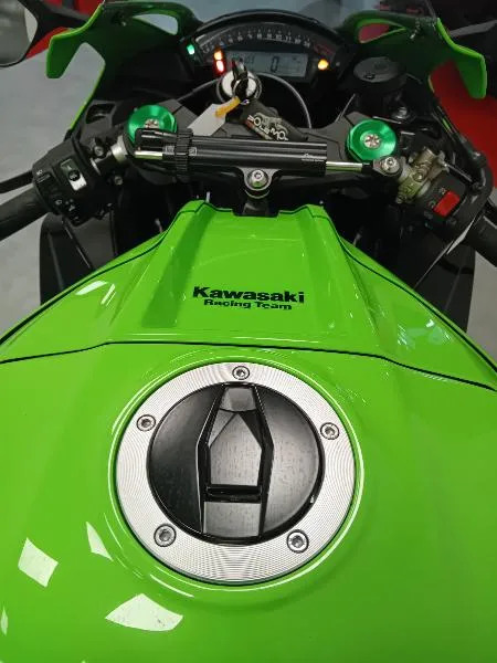 ZX10R