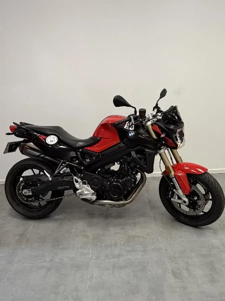 F 800 R