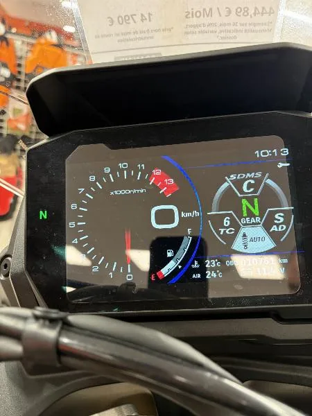 GSXS 1000 GX
