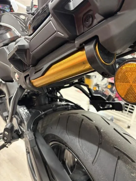 GSXS 1000 GX
