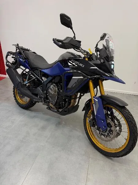 DL VSTROM 800DE