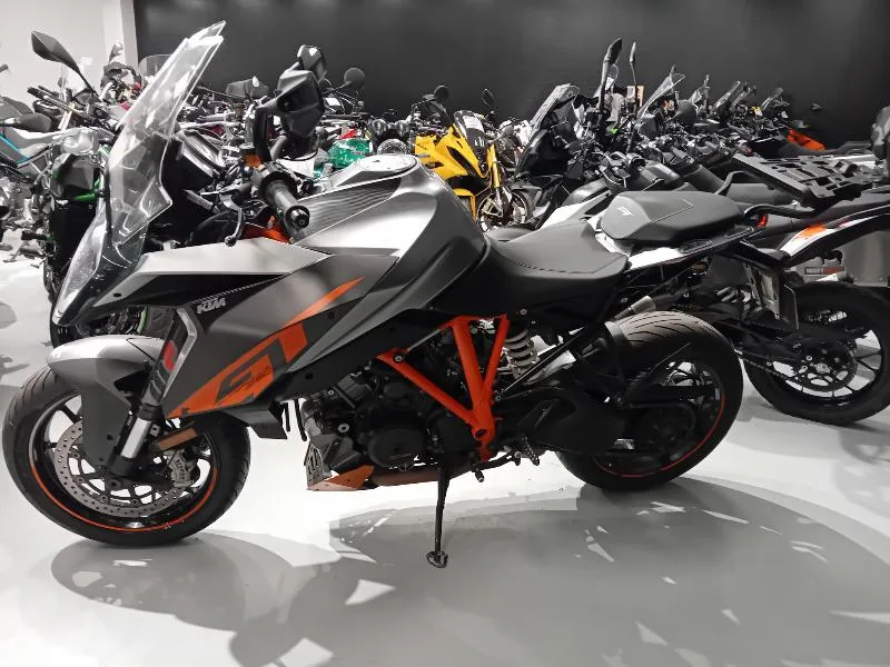 1290 SUPER DUKE GT