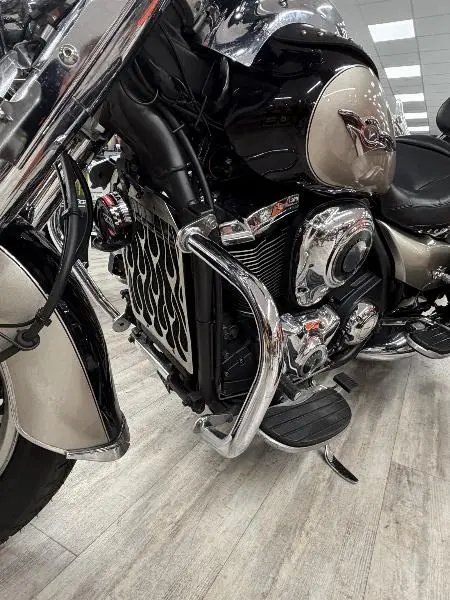 VN 1700 TOURER