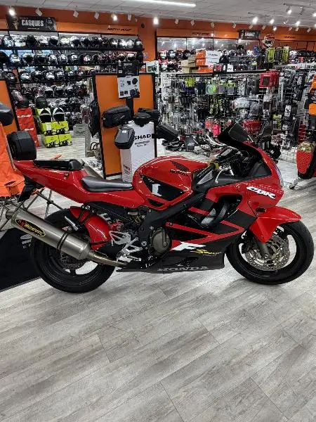 CBR 600 FS