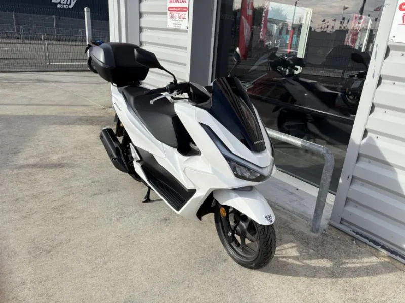 PCX125