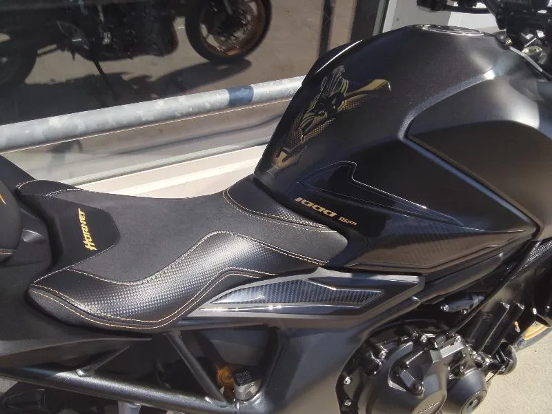CB 1000 Hornet SP