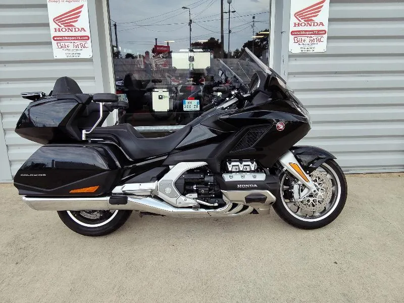 GL 1800 GOLDWING TOURING DCT