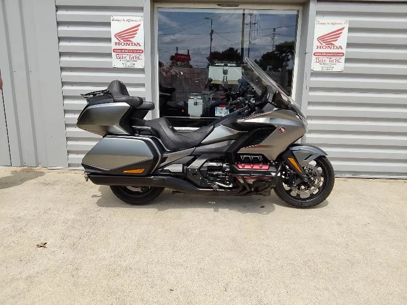 GL 1800 GOLDWING DCT