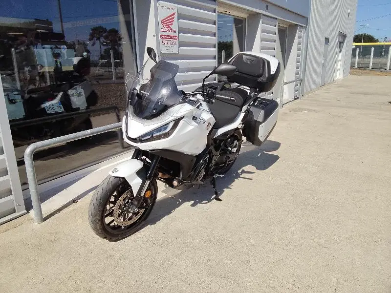 NT 1100 DCT