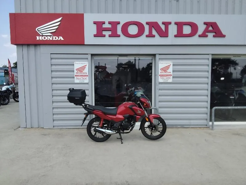 CB 125 F