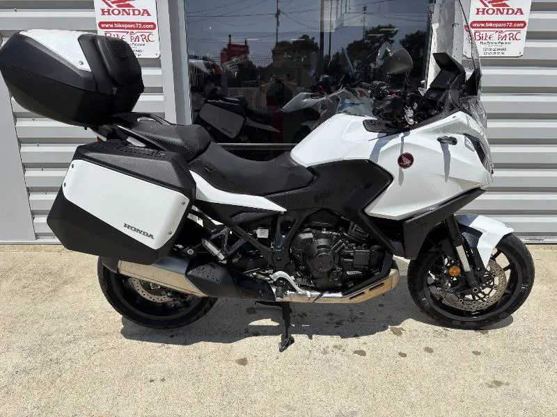 NT 1100 DCT