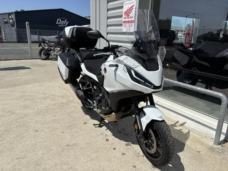 NT 1100 DCT