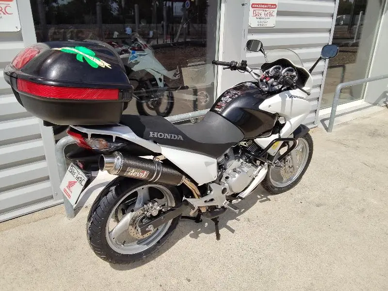 VARADERO 125