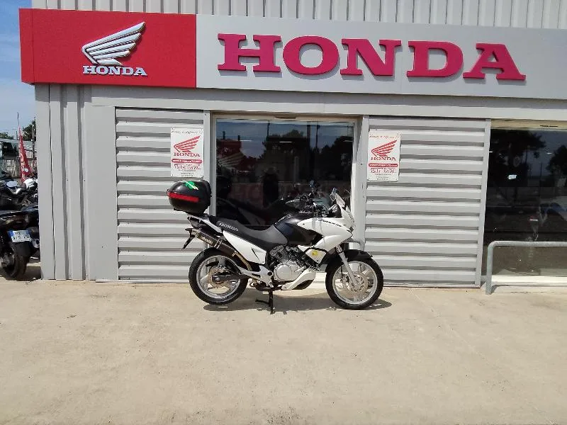 VARADERO 125