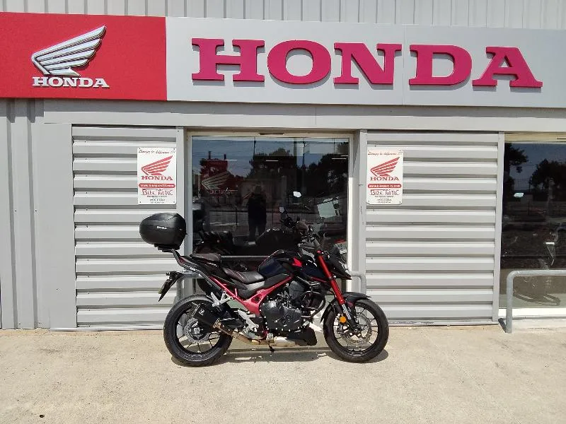 CB 750 HORNET 2023